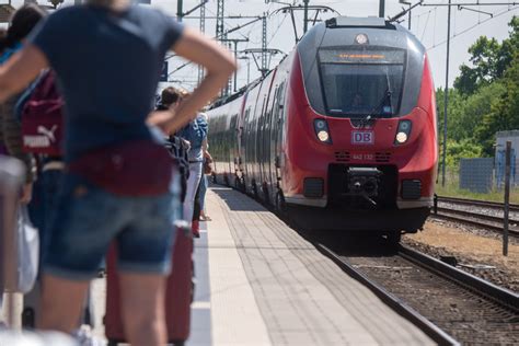 Ab Heute Bahnverkehr F Hrt Neue Wege Und L Sst Strecke Magdeburg