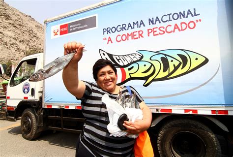 Programa A Comer Pescado Capacitar A Madres De Comedores Populares