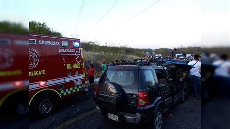 Un Muerto Y 10 Lesionados Deja Choque En Carretera Arteaga Nueva Italia