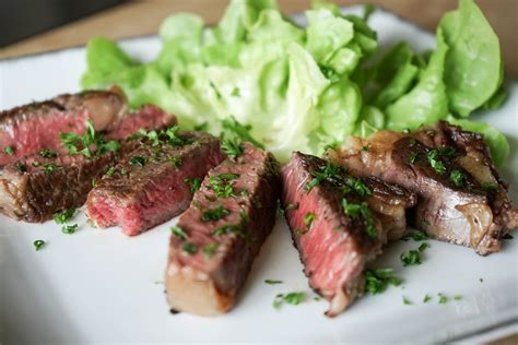 Recette de l Entrecôte au Jus de Couteau du Chef Constant