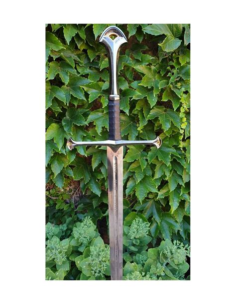 Lord Of The Rings Anduril Aragorn Sword With Stand