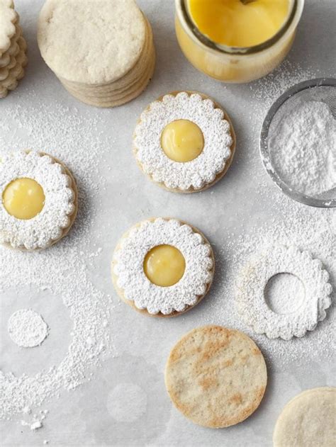 Lemon Curd Linzer Cookies - The Gluten Free Austrian