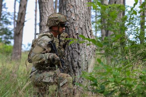 The Role Of The Squad Leader Article The United States Army