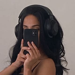 neali twitter instagram tiktok twitch linktree