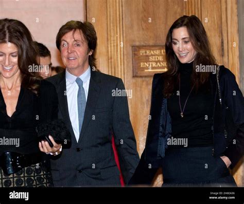 Paul mccartney nancy shevell wedding hi-res stock photography and images - Alamy