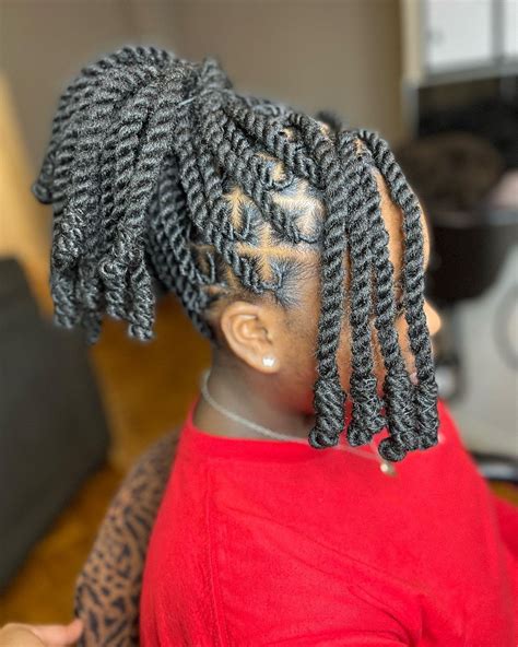 Invisible Locs Are the Latest Protective Style Trending on TikTok — See ...