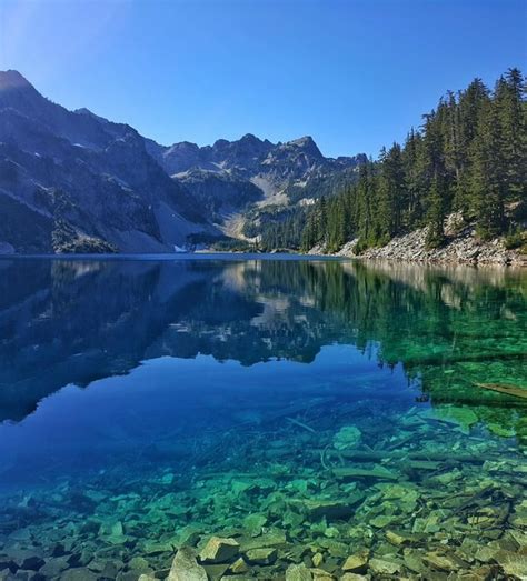 Cool Colors At Snow Lake In Snoqualmie Pass Wa 3008 X 3322