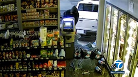 Thieves Make Off With 6 000 In Smash And Haul Atm Theft At Oc Gas