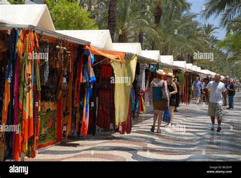 Spanish Market Stalls Fotos Und Bildmaterial In Hoher Auflösung Alamy