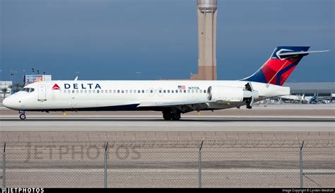 N717jl Boeing 717 2bd Delta Air Lines Lynden Westrich Jetphotos