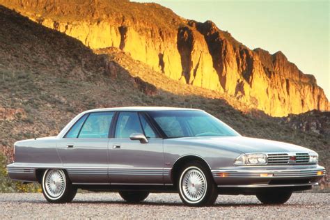 Oldsmobile Ninety Eight Pictures