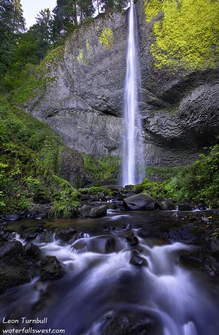 Latourell Falls - Oregon Waterfalls; Columbia River Gorge National ...