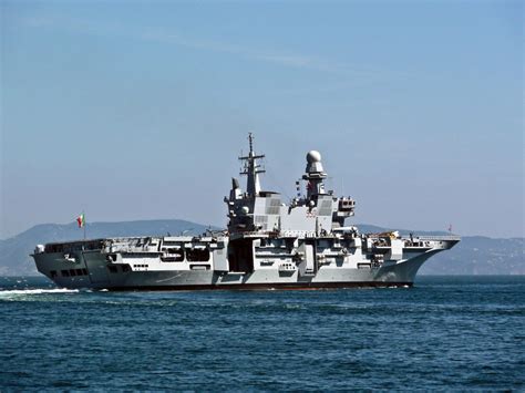 Trieste La Nave Lhd Della Marina Militare Cuenews