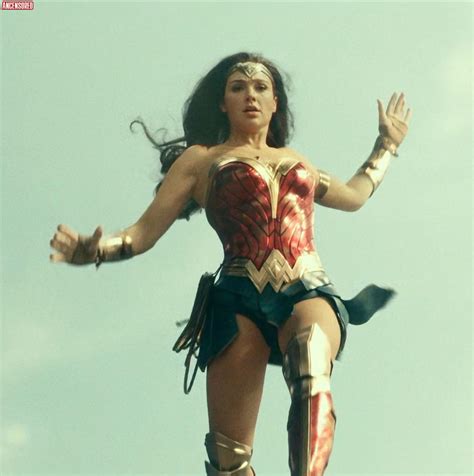 Nackte Gal Gadot In Wonder Woman 1984