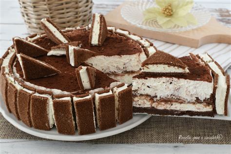 TORTA CON I KINDER FETTA Al LATTE Per Le FESTE VELOCISSIMA