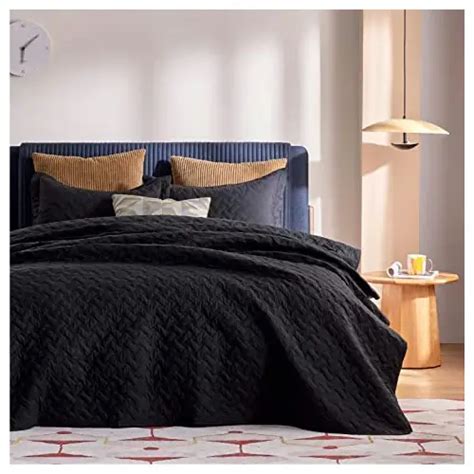 Best Lightweight Summer Bedspreads | Top 6 Picks in 2023 – Breaking ...