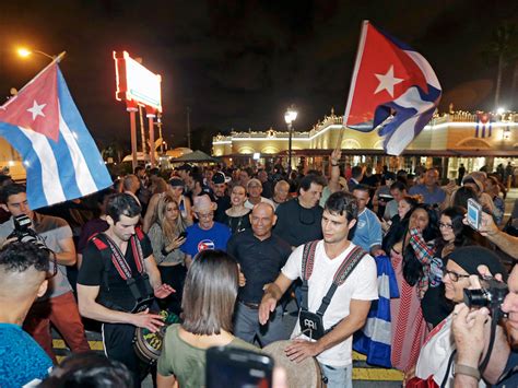 Cuban-Americans celebrate death of Fidel Castro - Business Insider