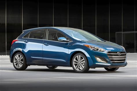 2017 Hyundai Elantra GT Hatchback Pricing For Sale Edmunds