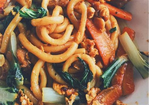 Resep Udon Goreng Praktis Oleh Vixs Kitchen Cookpad