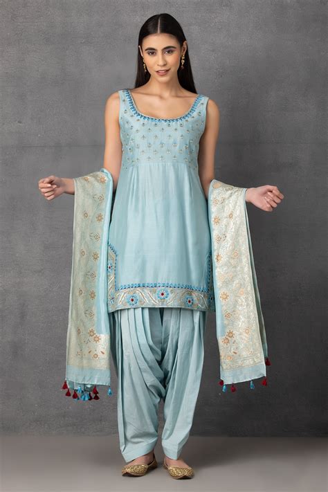 Buy Blue Kurta Chanderi Silk Embroidered Thread Round Placed Dhoti Pant