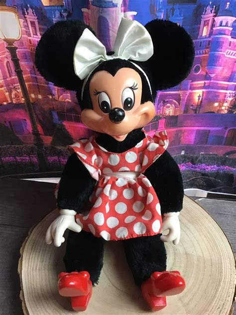 Disney VIntage Minnie Mouse Plastic 15 Inch Plush Doll -used