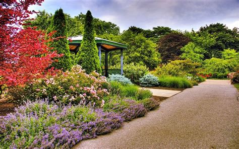 Peaceful Beautiful Flowers Garden Garden Images Colorful Garden