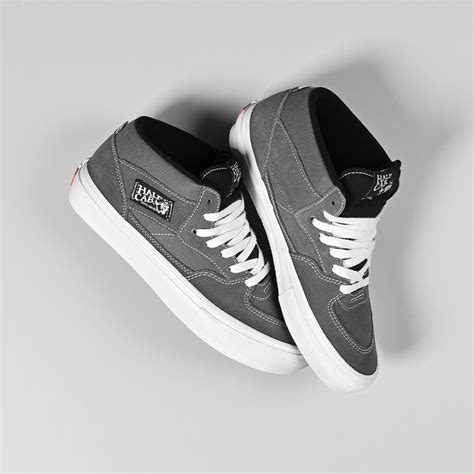 Vans Half Cab Skate Shoes - Grey/White - Supereight