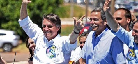 Incendi Foresta Amazzonica Bolsonaro Vs Macron “colonialista Usa Foto