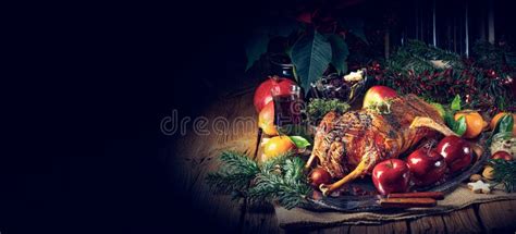 Tender & Juicy Christmas Goose with Crispy Skin Stock Photo - Image of ...