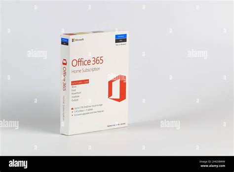 Windows 365 Hi Res Stock Photography And Images Alamy