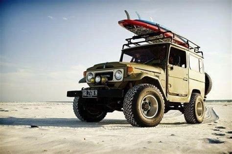 Toyota Fj With Surfboard Rack Land Cruiser Off Road Adventure Road