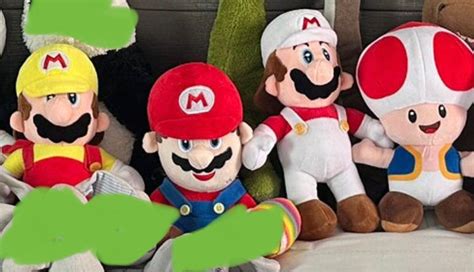 Super Mario Bros plushie, Hobbies & Toys, Toys & Games on Carousell