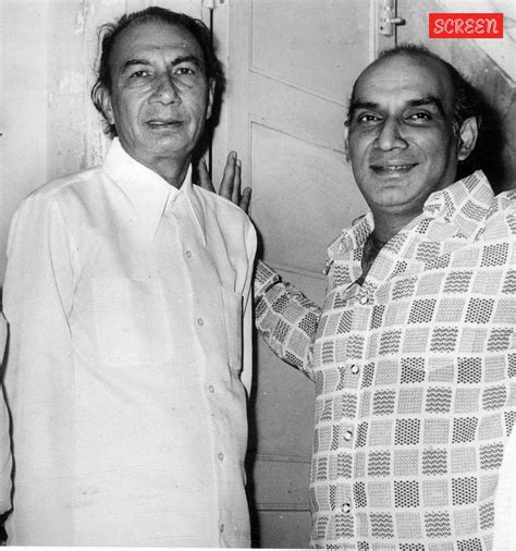 Sahir Ludhianvi Shayari 5