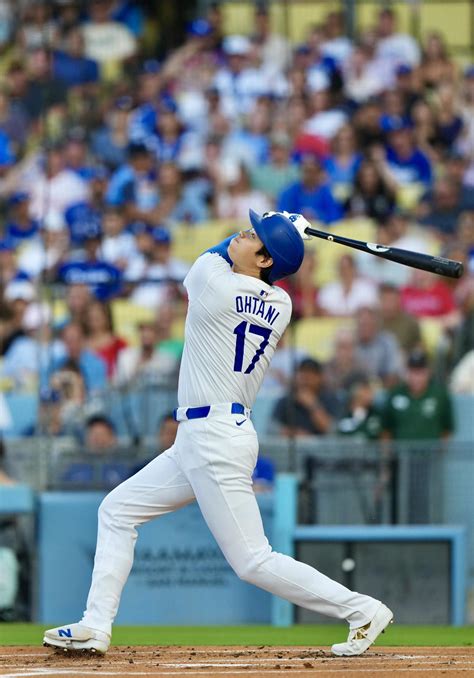 大谷翔平34号ソロ含む3打数2安打2打点 今季32個の盗塁、日本人初の「40－40」に前進 Mlb写真ニュース 日刊スポーツ