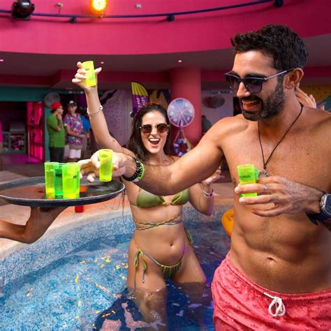 Reserva DAY PASS en Coco Bongo Beach Party Day pass en Cancún SUPERPASS