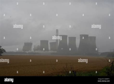 Eggborough Power Station Demolition Hi Res Stock Photography And Images