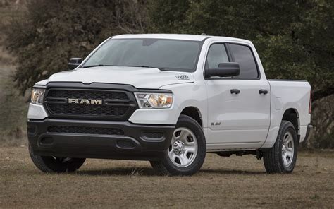 2019 Ram 1500 Tradesman Crew Cab [Short] - Wallpapers and HD Images ...