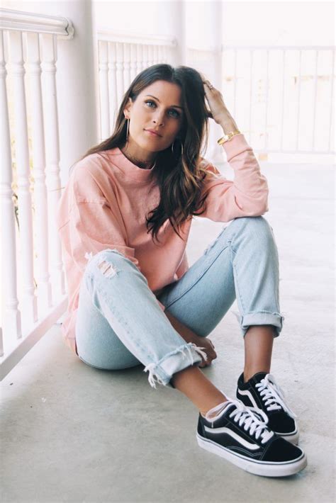 Pink Tee Black Vans Lindsay Marcella Cute Outfits How To Wear