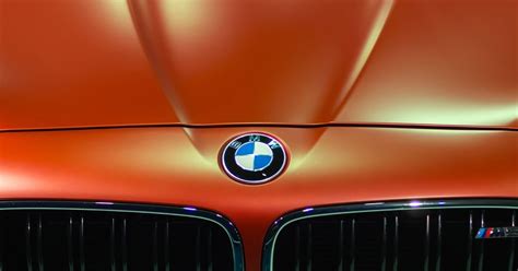 क्या है Bmw का पूरा नाम इसके लोगो में छुपा है कौन सा राज़ 90 फीसदी लोगों को नहीं होगा पता