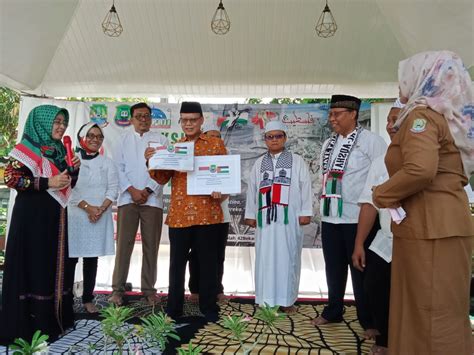 Siswa Siswi SMPN 42 Kota Bekasi Aksi Peduli Kemanusiaan Palestina