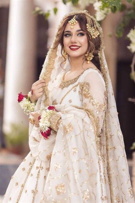 Gorgeous Nikkah Bride In White Look Pakistani Bride Pakistani Bridal