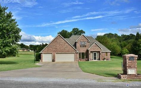 Fletcher, OK Real Estate - Fletcher Homes for Sale - realtor.com®