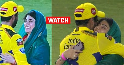 Watch Ravindra Jadeja Shares Emotional Moment With His Wife Rivaba