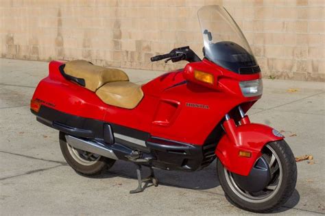 1996 Honda Pacific Coast | Bike-urious