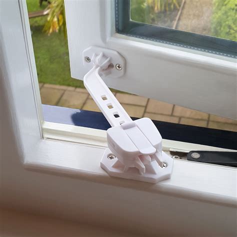 Window Lock Premium Range Clippasafe