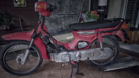 Restoration Years Old Motorcycle Suzuki Rc