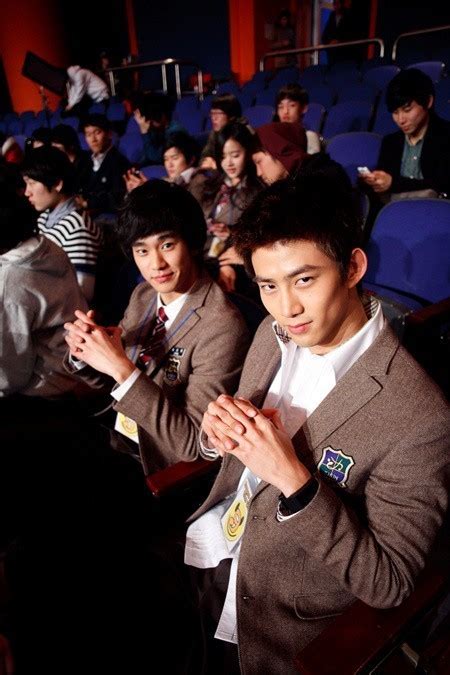 Kim Soo Hyun And Taecyeon Dream High Photo Fanpop