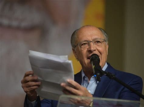 Alckmin Destaca Importância Da Defesa Da Democracia Em Evento Com