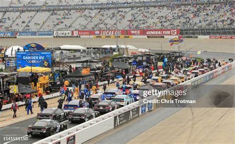 Delaware Park Racetrack Photos and Premium High Res Pictures - Getty Images