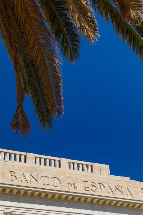 Spanish Bank Sign Free Stock Photo - Public Domain Pictures